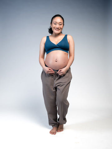 Women Maternity & Nursing Bra Blue Curacao Front