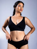 Women Padded Plunge Bra Onyx Front Close Up