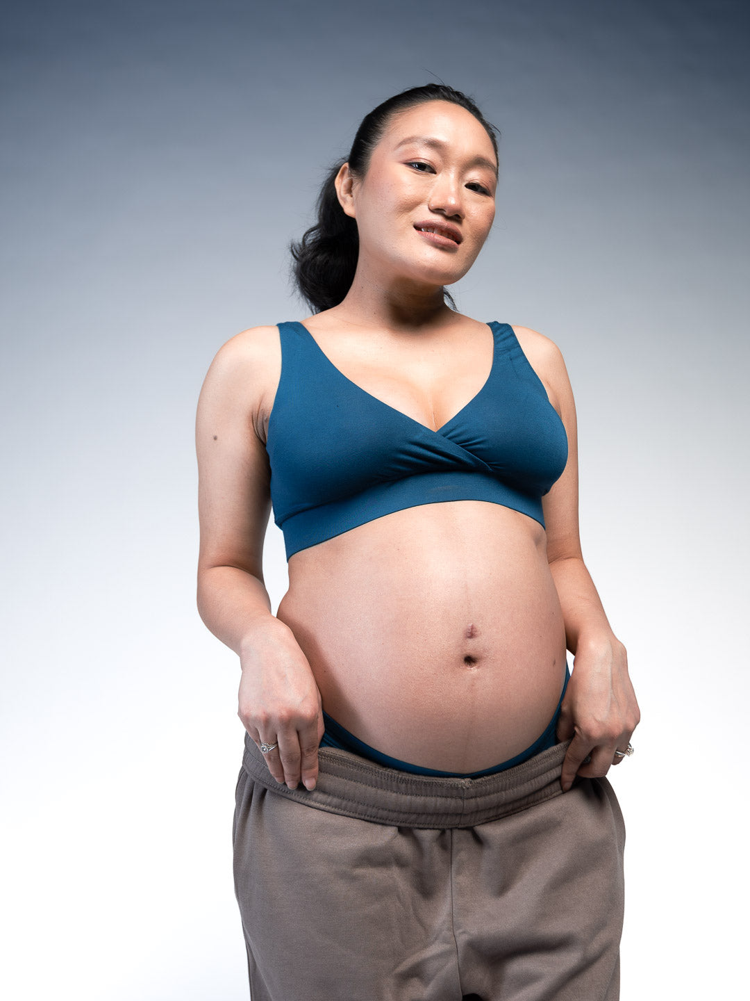 Women Maternity & Nursing Bra Blue Curacao Front Close Up