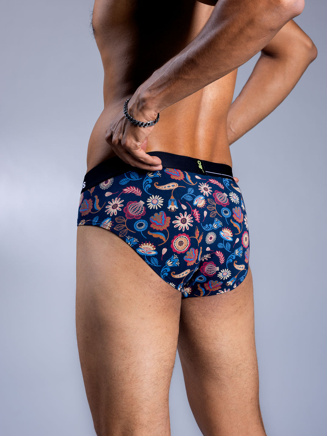 Men Briefs Indica Dreams Front Close Up