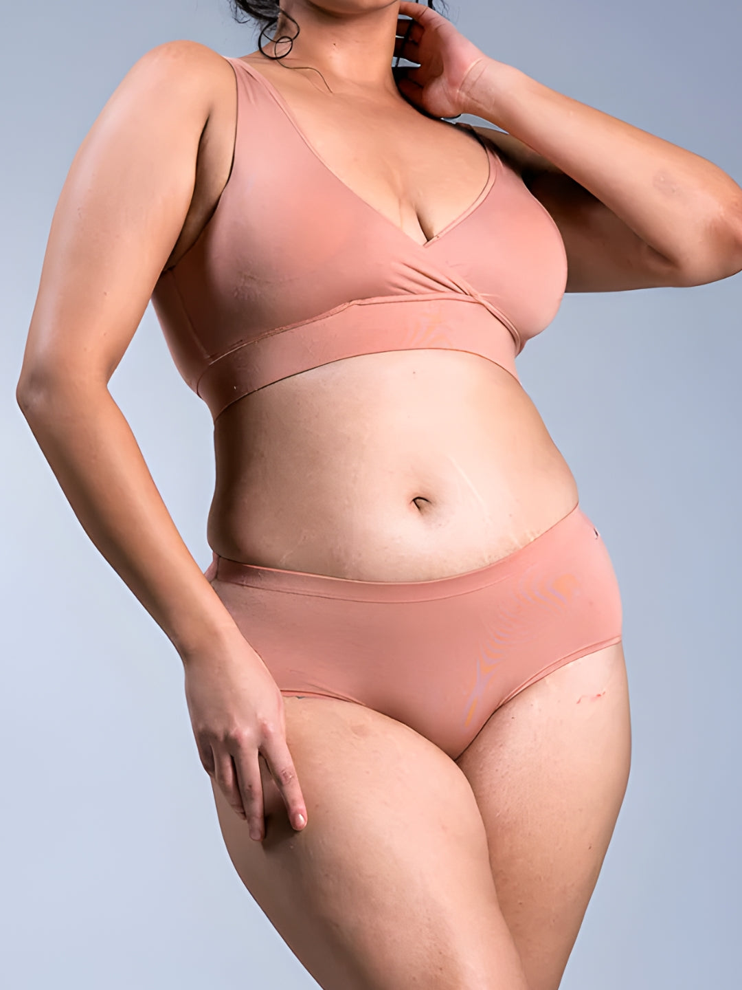 Padded Plunge Bra - Almond Nude